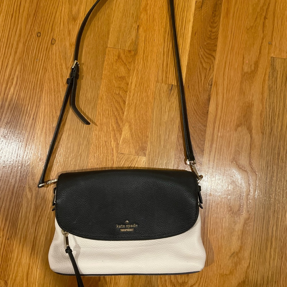 EUC Kate Spade Bag Ivory and Black